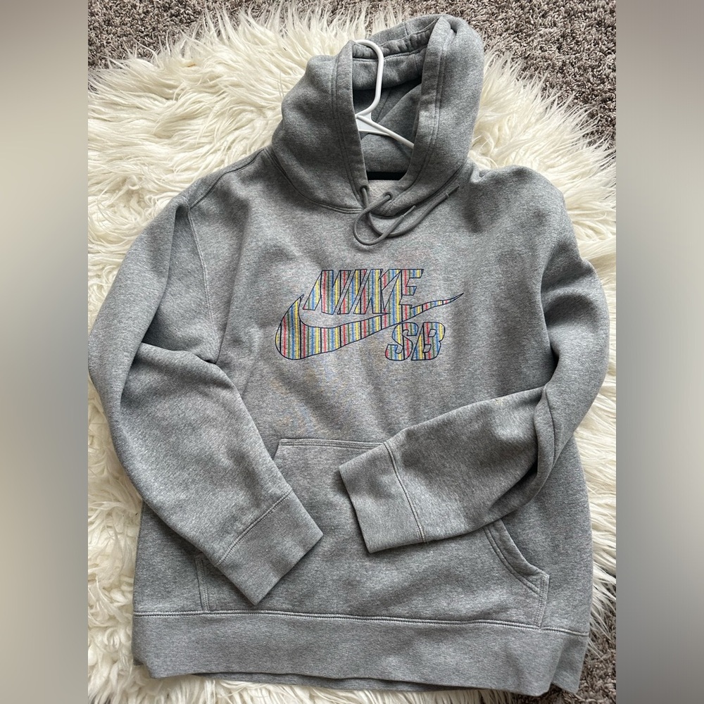 Nike SB Gray Sweatshirt